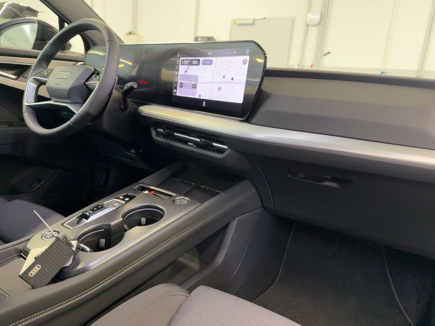 Bild über Audi Q4 SUV e-tron e-tron 150 kW - für weitere Informationen kontaktieren Sie den Audi Partner