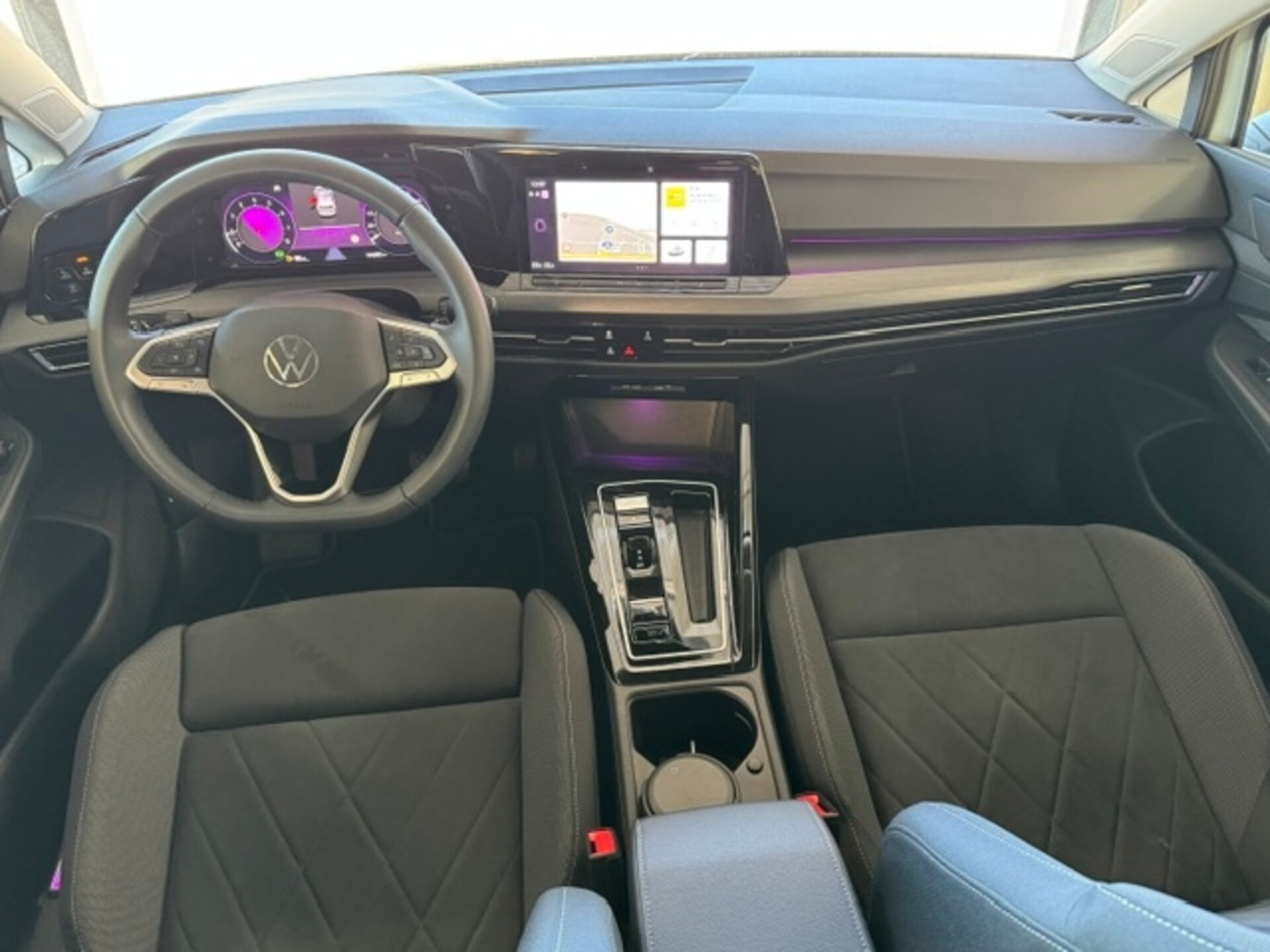 Volkswagen Golf Style