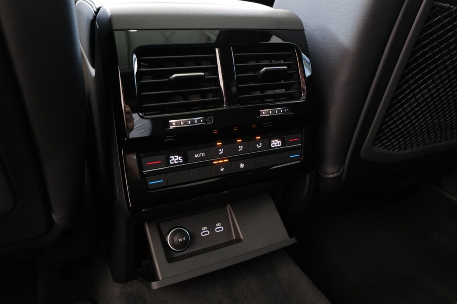 Volkswagen Touareg – Bild 12