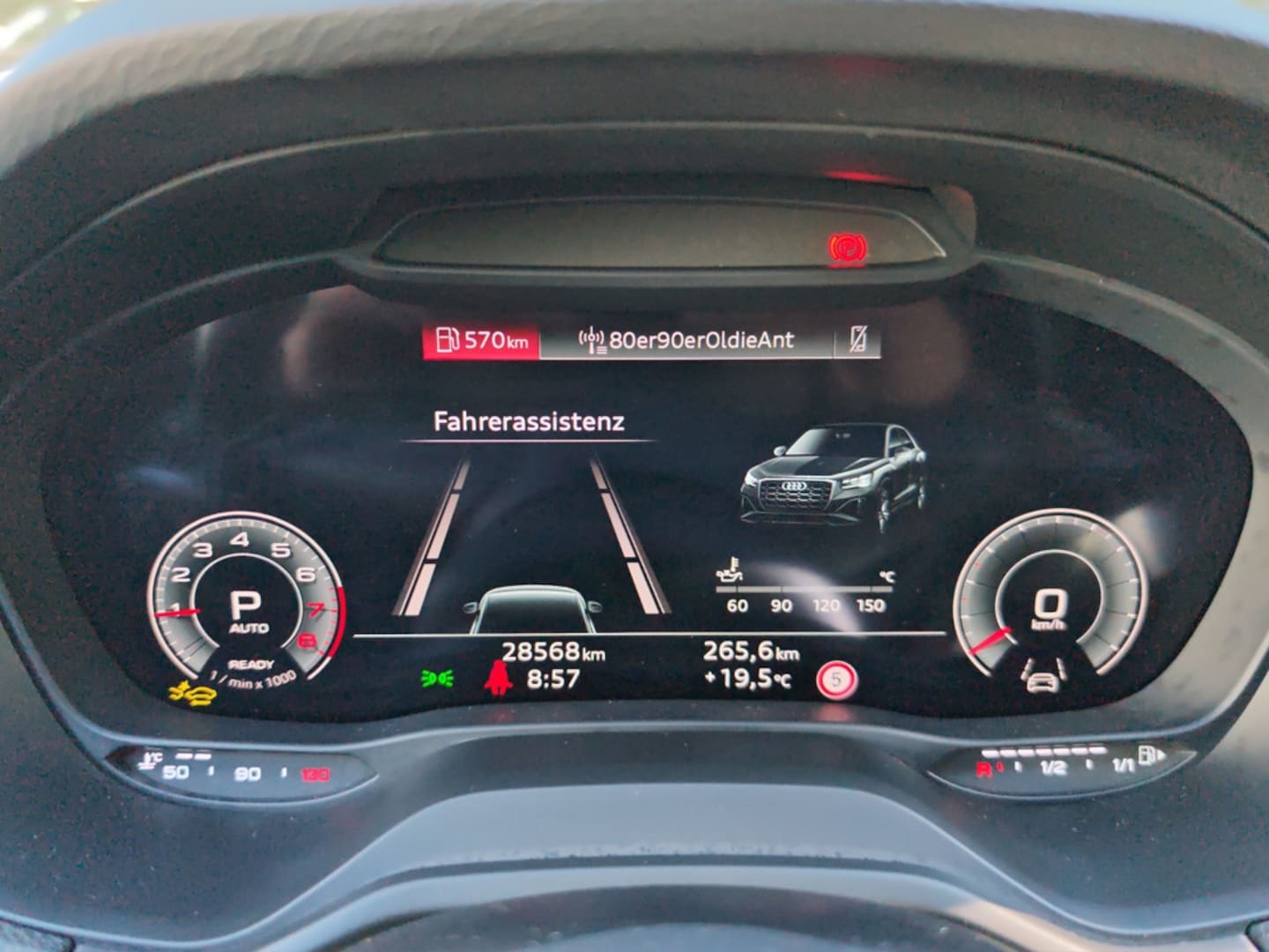 Bild über Audi Q2 S line 35 TFSI S tronic - für weitere Informationen kontaktieren Sie den Audi Partner