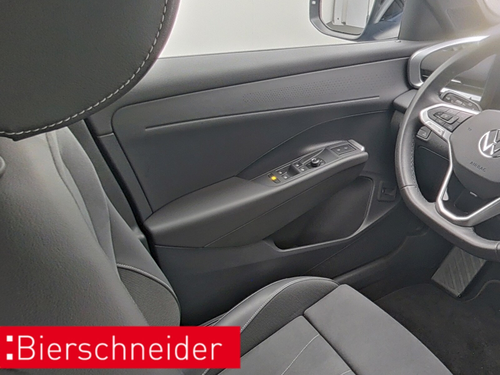 Volkswagen T-Roc – Bild 12
