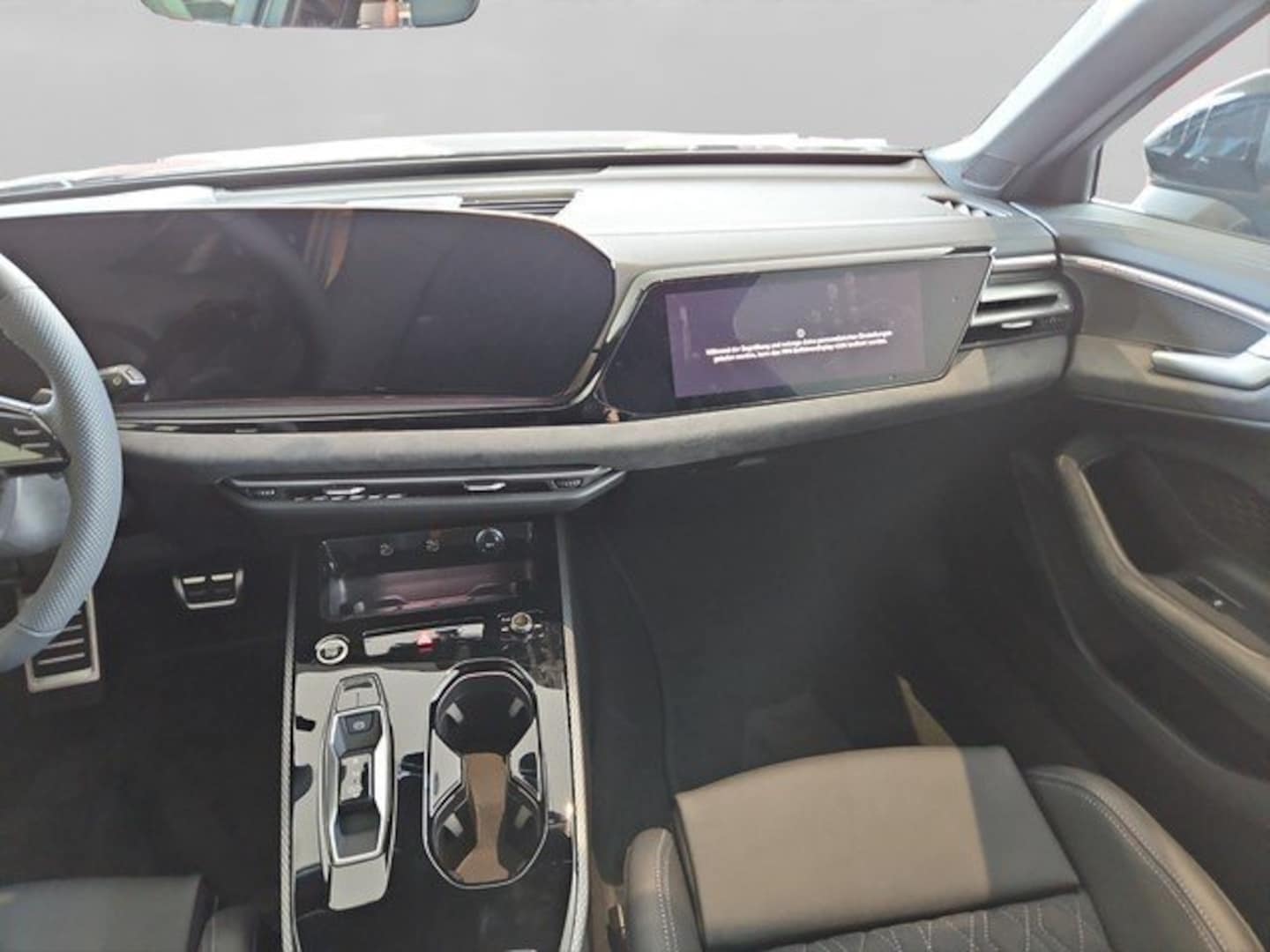 Bild über Audi A5 Avant TDI quattro 150 kW S tronic - für weitere Informationen kontaktieren Sie den Audi Partner