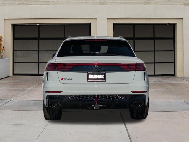 2026 Audi RS Q8 SUV performance