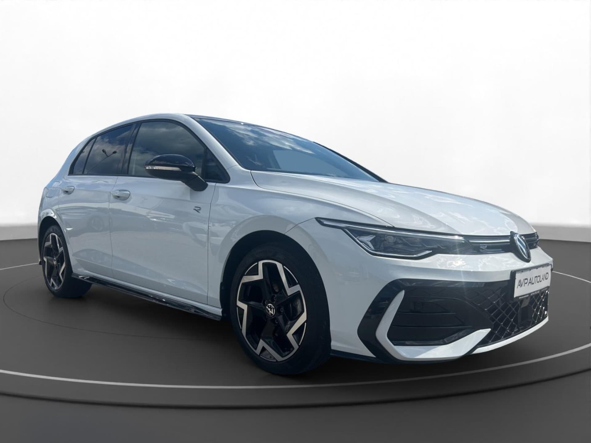 Volkswagen Golf R-Line