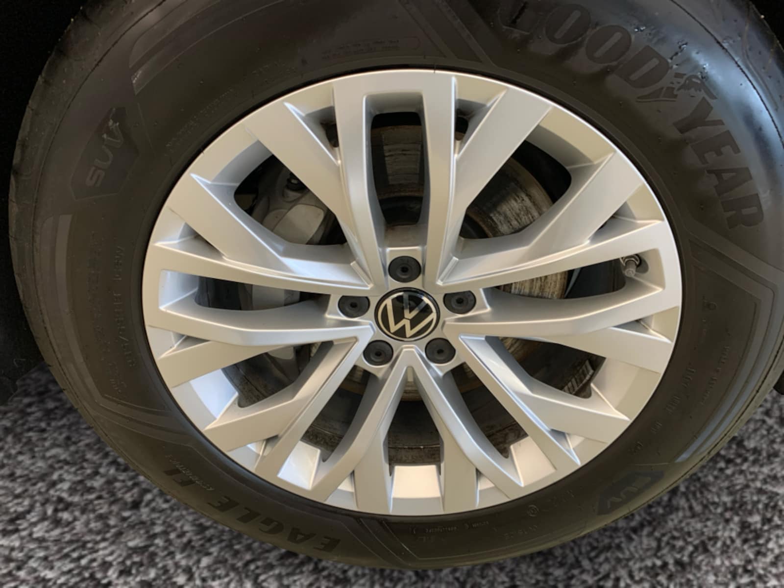 Volkswagen Touareg – Bild 5