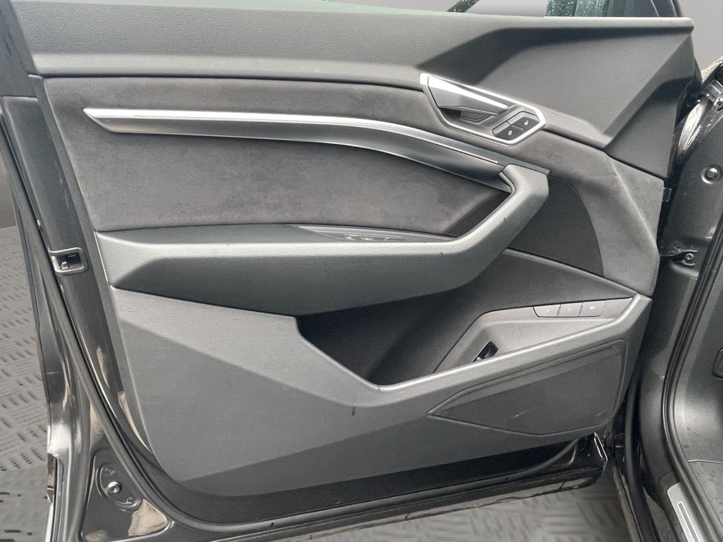 Image about Audi e-tron Sportback 55 quattro