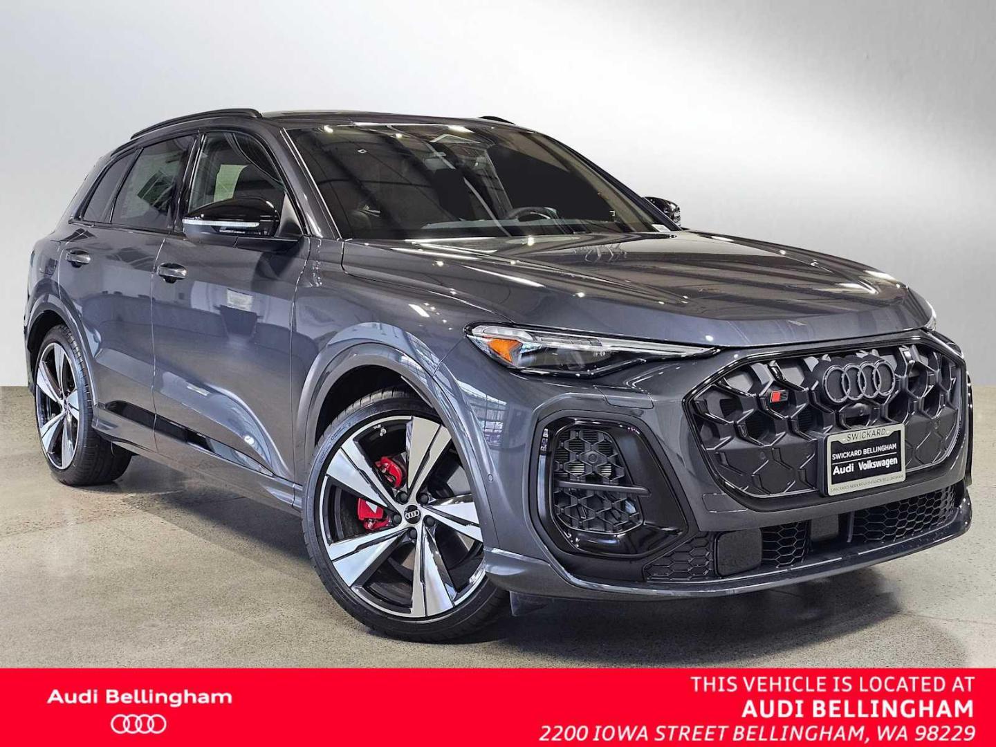 2025 Audi SQ5 Premium Plus's photo