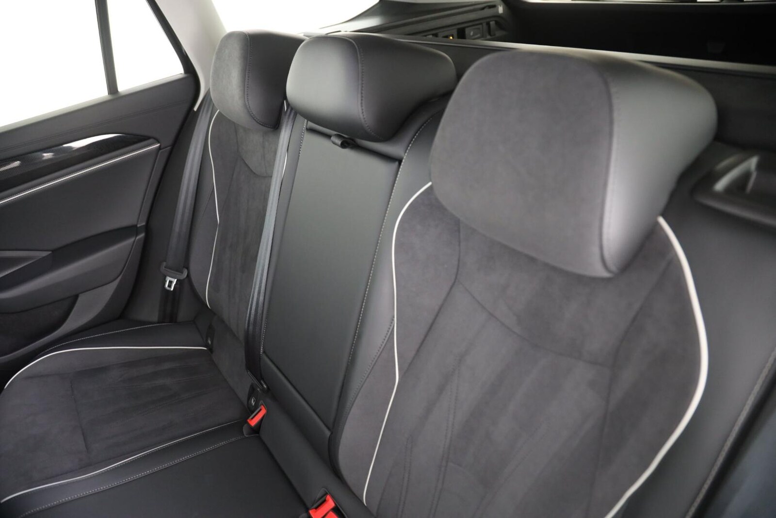 Volkswagen Passat – Bild 13