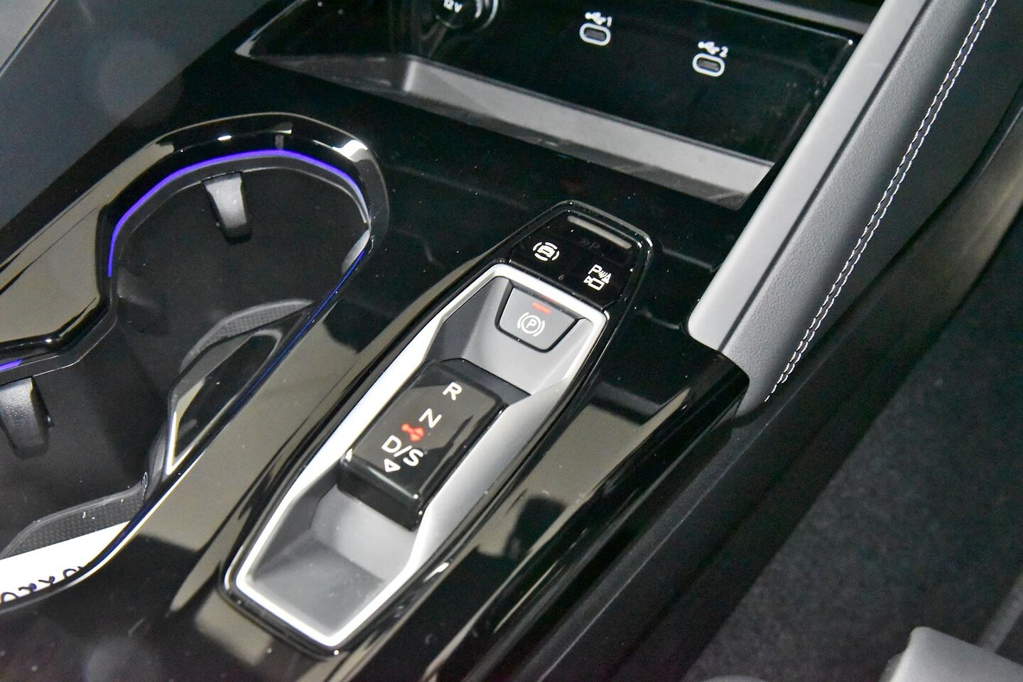 Image about Audi Q5 Sportback e-hybrid quattro S tronic