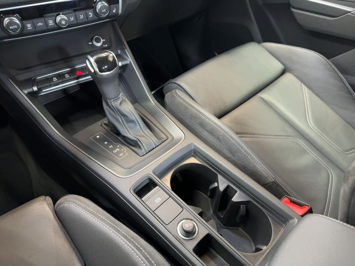 Image about Audi Q3 45 TFSI quattro S tronic