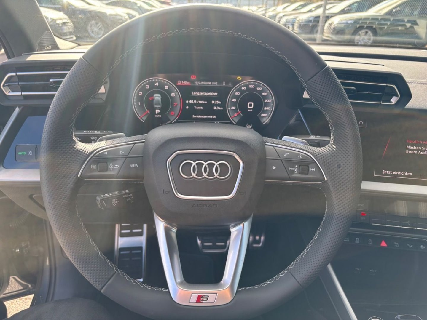 Bild über Audi A3 Limousine TFSI 110 kW S tronic - für weitere Informationen kontaktieren Sie den Audi Partner