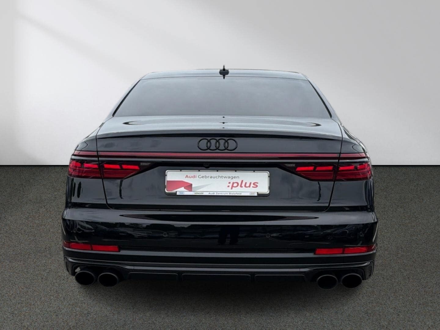 Bild über Audi S8 TFSI quattro tiptronic - für weitere Informationen kontaktieren Sie den Audi Partner