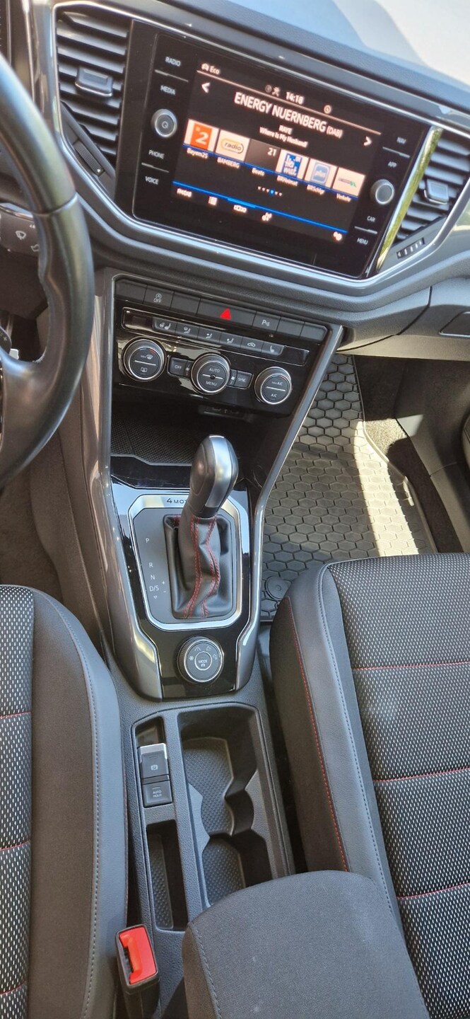 Volkswagen T-Roc Sport