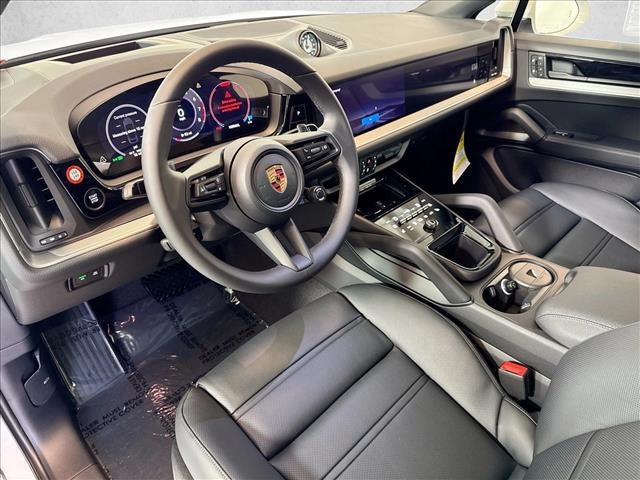 2026 Porsche Cayenne Coupé