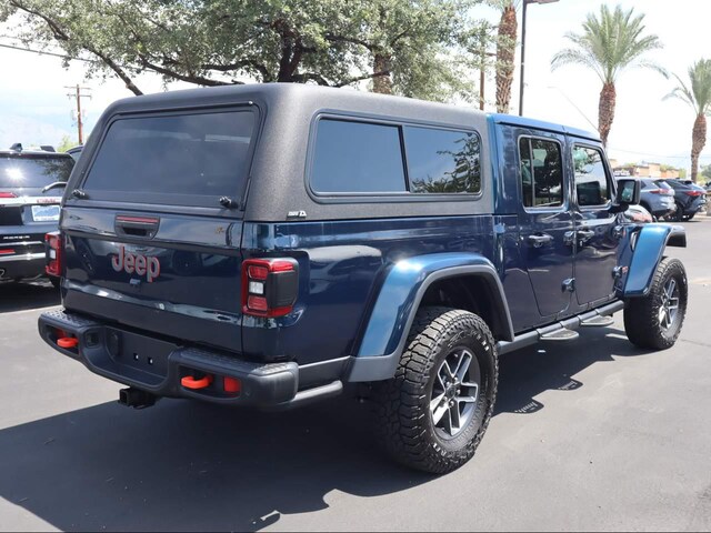 2025 Jeep Gladiator