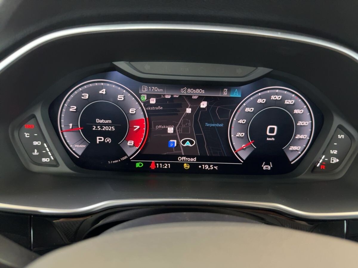 Image about Audi Q3 45 TFSI quattro S tronic