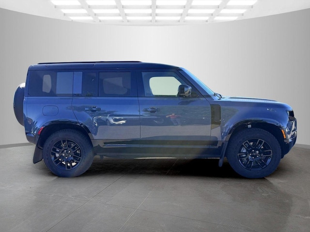 2026 Land Rover Defender