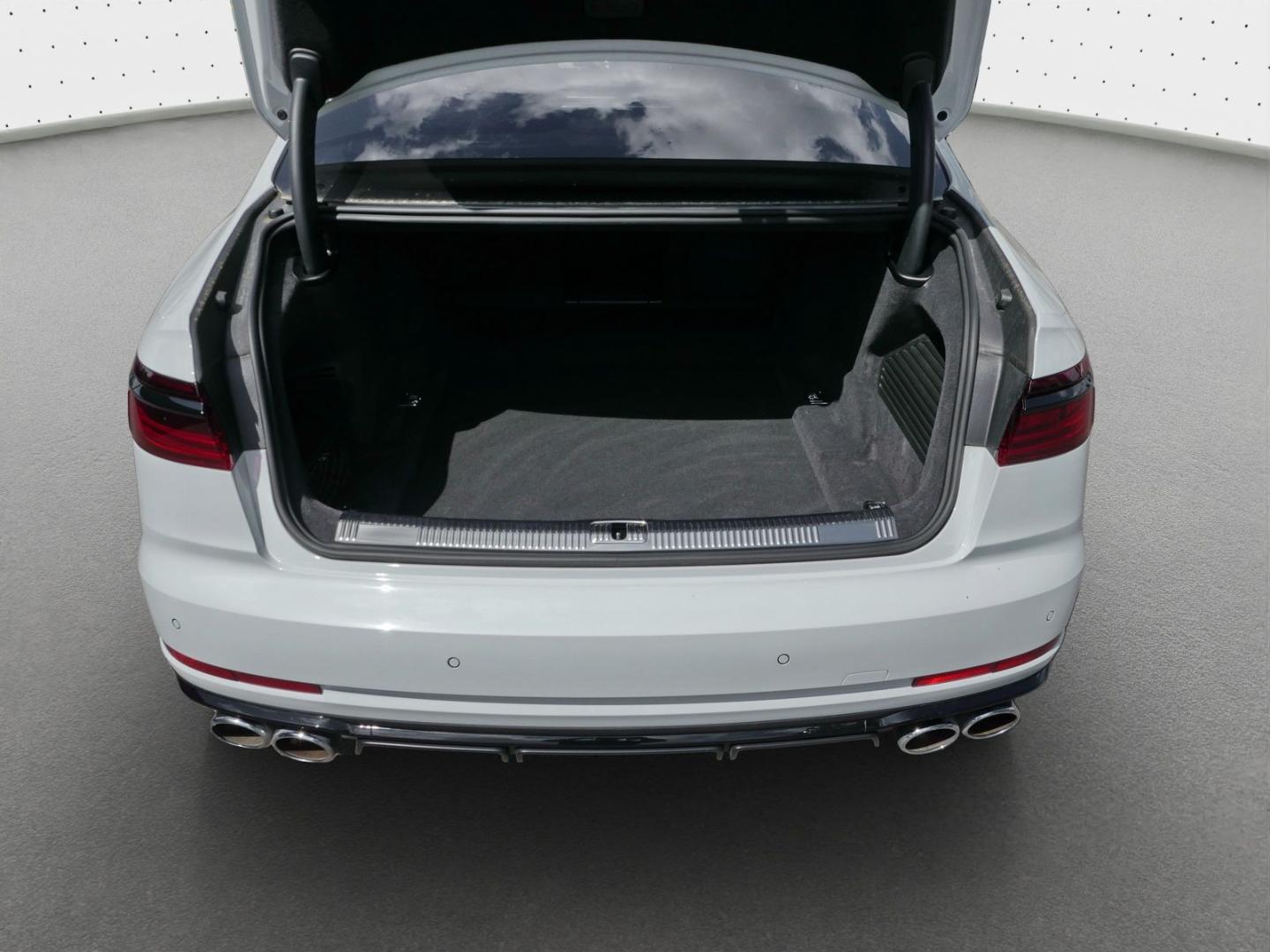 Image about Audi S8 TFSI quattro tiptronic