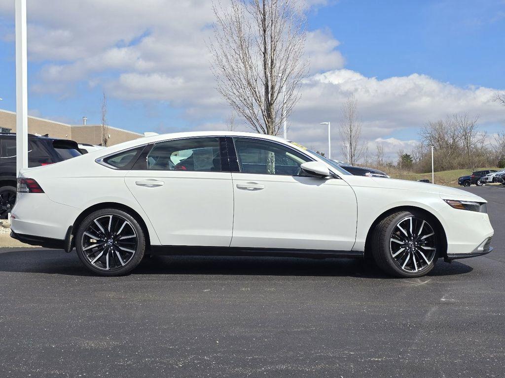 2023 Honda Accord Hybrid Touring - Photo 28