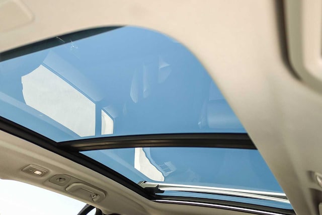 2023 Volvo V60 Cross Country Plus - Photo 30