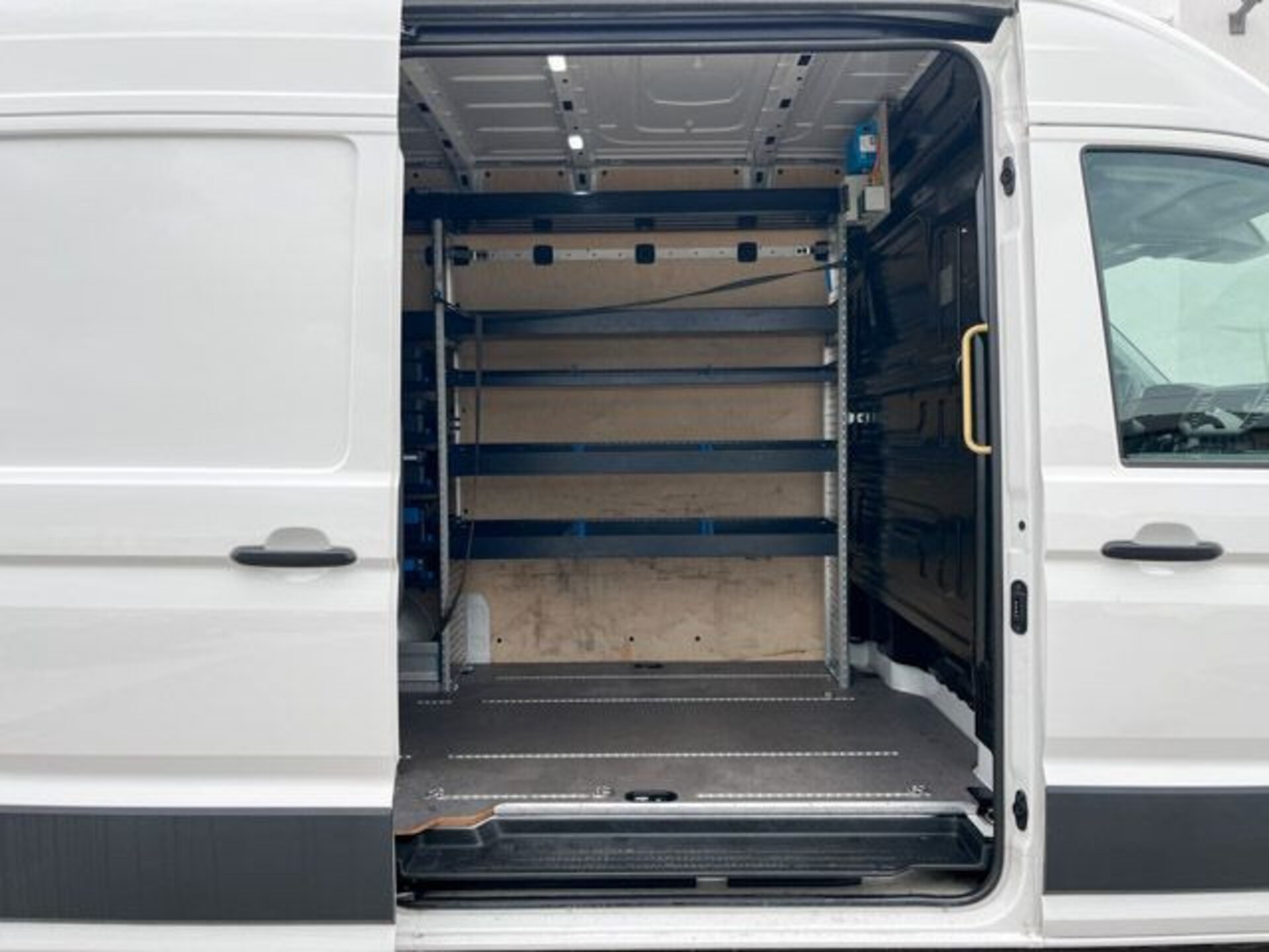 Volkswagen Crafter Kasten mittlerer Radstand