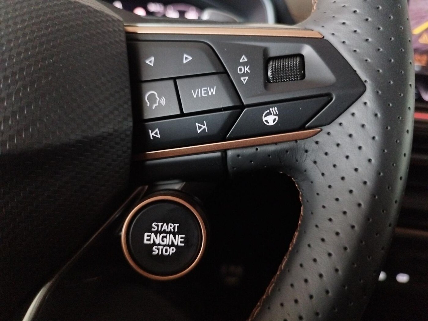 CUPRA Leon Sportstourer 1.5 TSI e-Hybrid VZ DSG 200 kW (272 CV) — photo 17