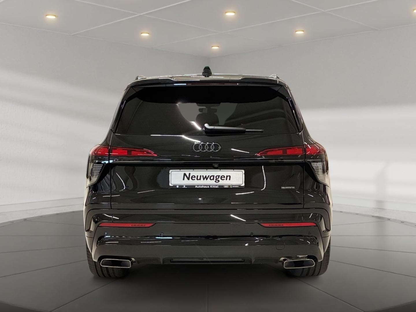 Bild über Audi Q7 SUV TDI quattro 220 kW tiptronic - für weitere Informationen kontaktieren Sie den Audi Partner