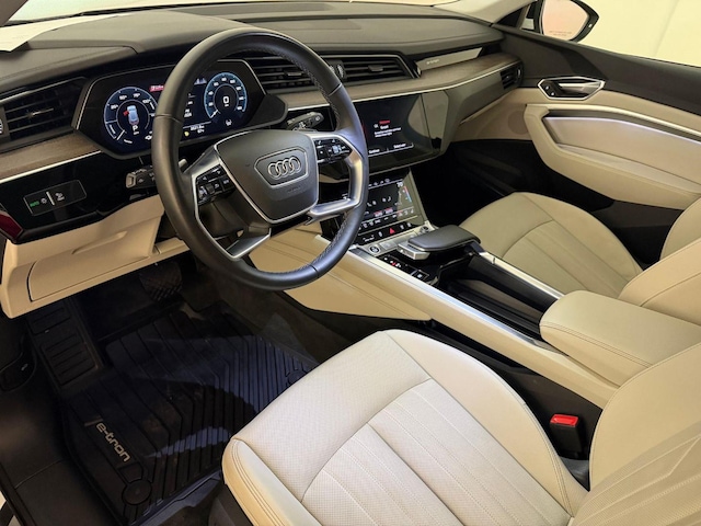 2023 Audi e-tron