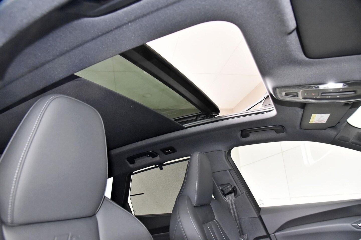 Image about Audi Q5 SUV e-hybrid quattro S tronic