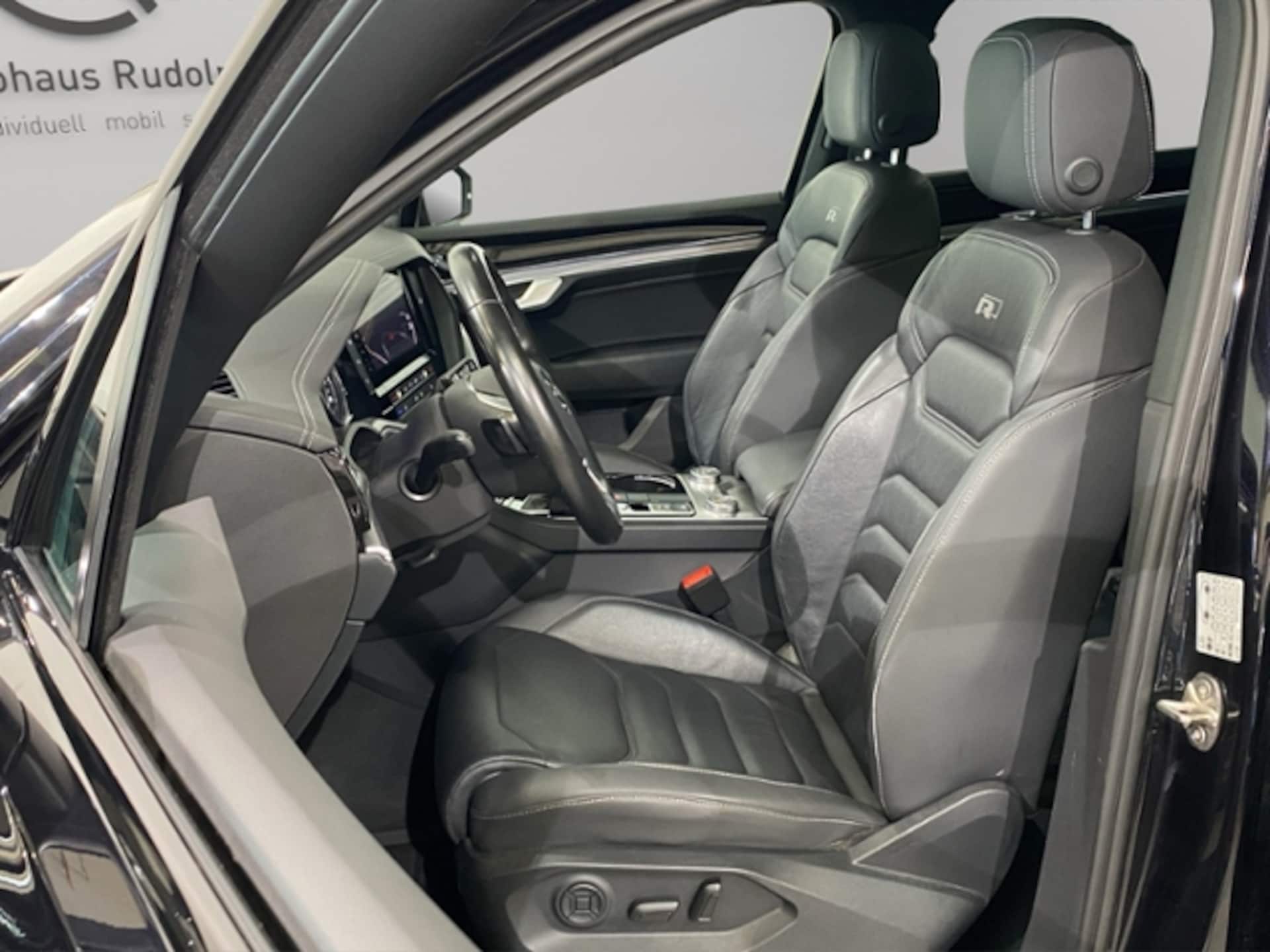 Volkswagen Touareg Basis-Modell