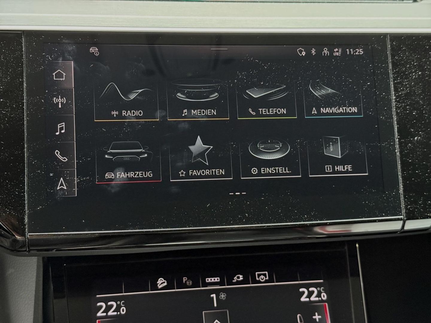 Image about Audi Q8 e-tron S line 50 e-tron quattro