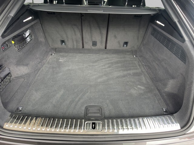 Image about Audi RS Q8 TFSI quattro tiptronic