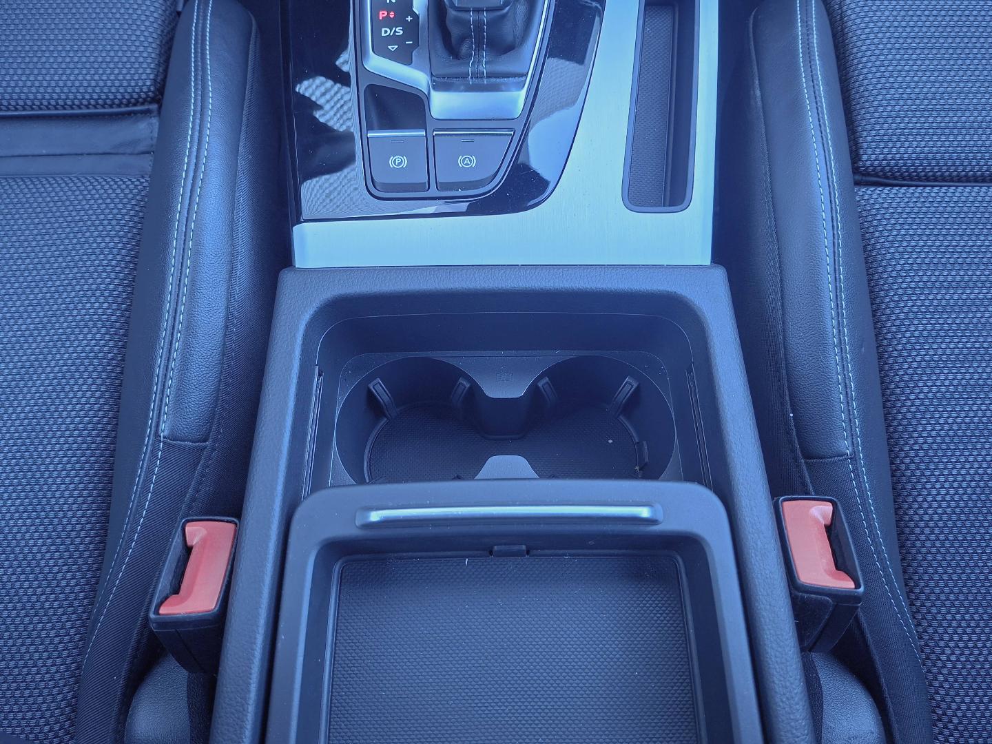 Image about Audi Q5 Sportback S line 40 TDI quattro 150 kW (204 ch) S tronic