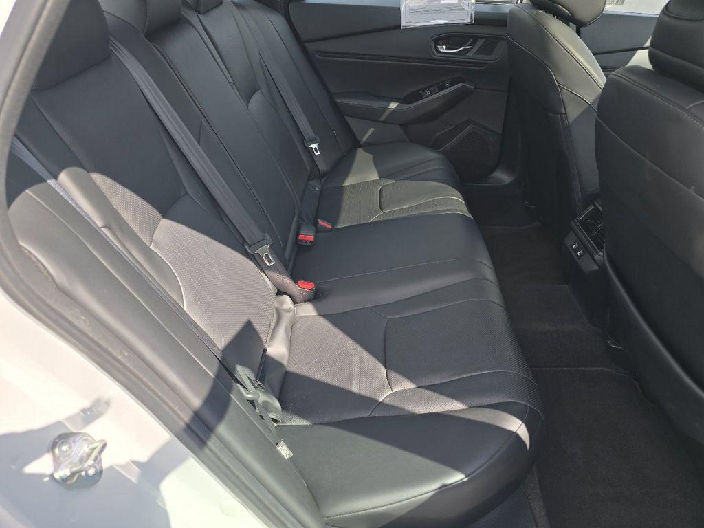2023 Honda Accord Hybrid Touring - Photo 30