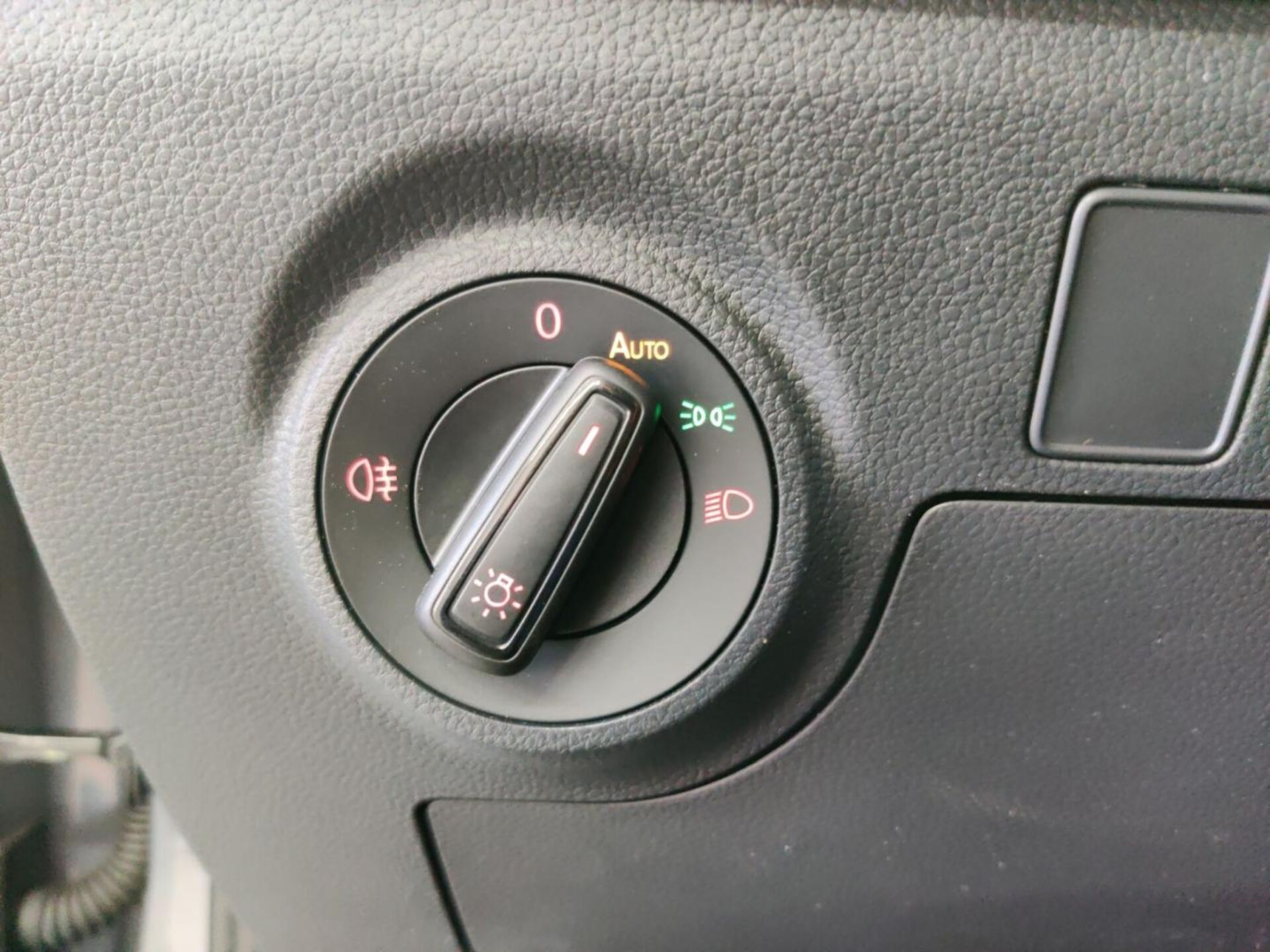 SEAT Arona FR