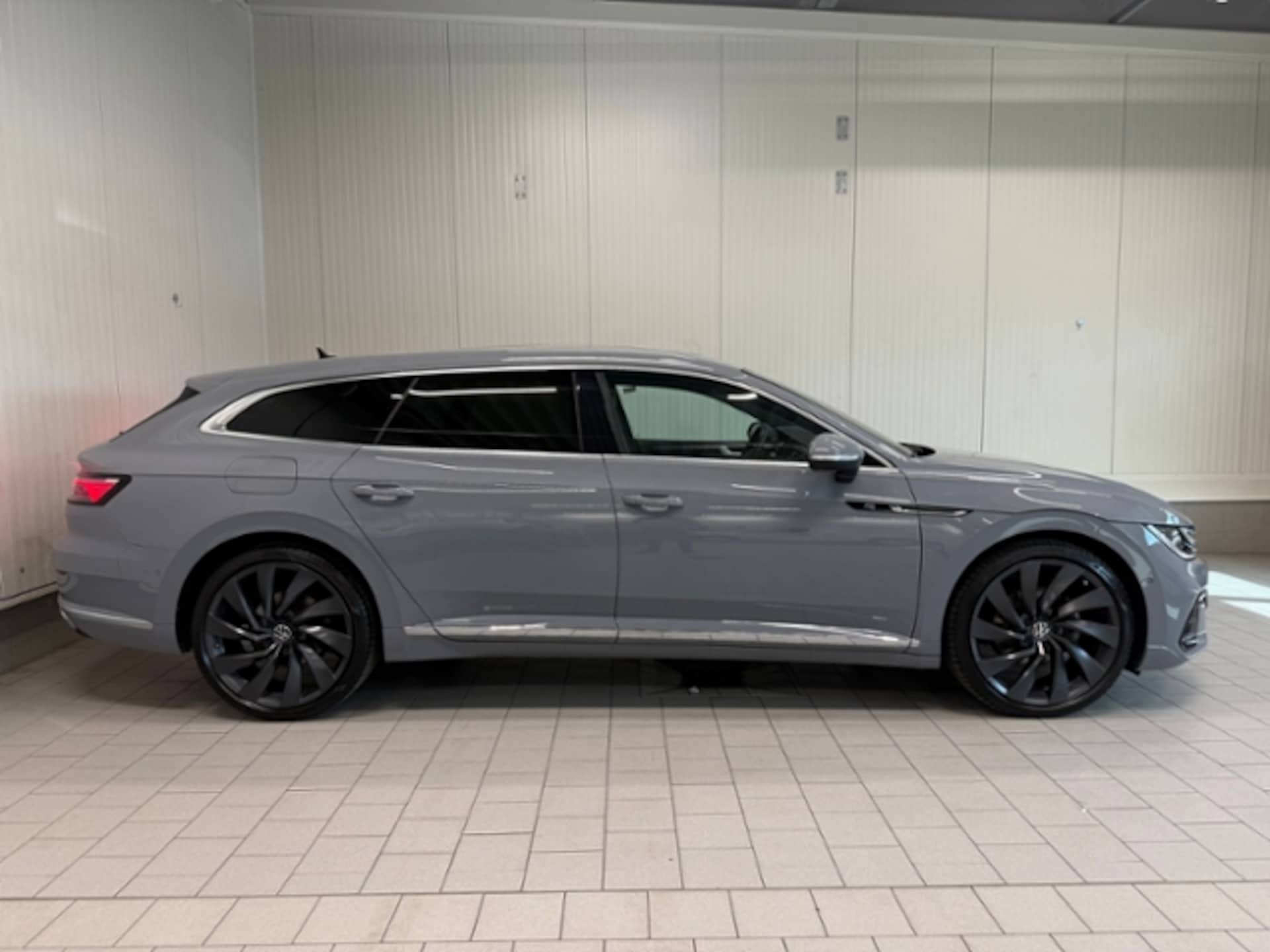 Volkswagen Arteon Shooting Brake R-Line