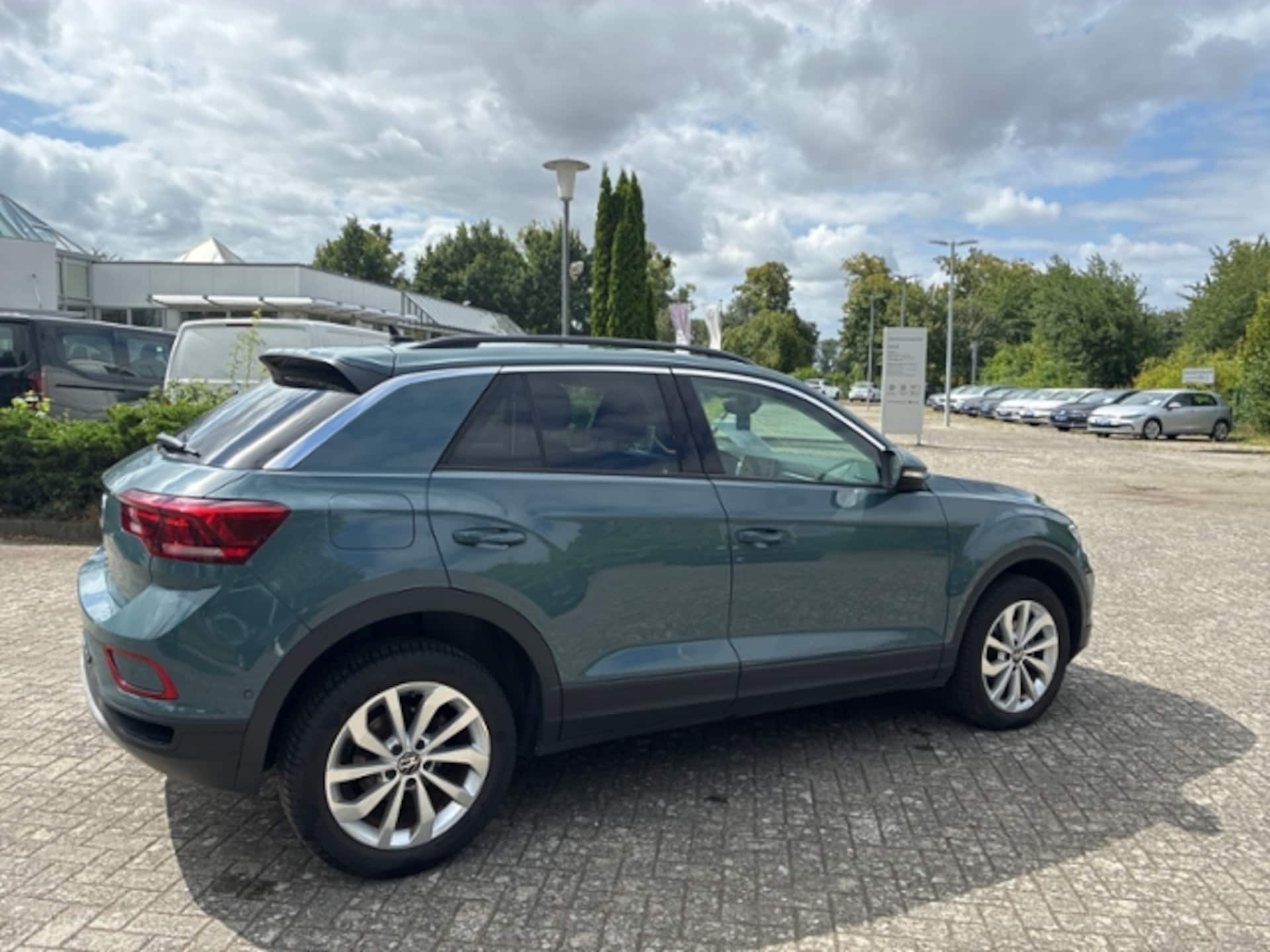 Volkswagen T-Roc Life