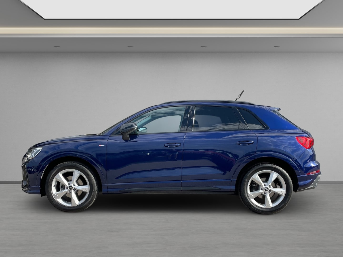 Bild über Audi Q3 TFSI 110 kW S tronic - für weitere Informationen kontaktieren Sie den Audi Partner