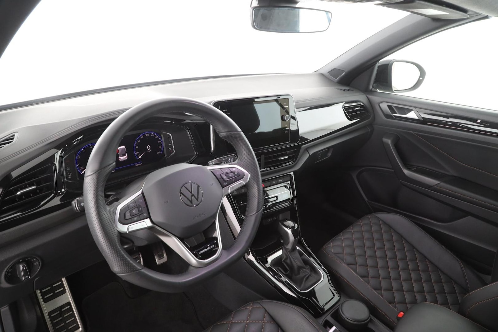 Volkswagen T-Roc Cabriolet – Bild 11