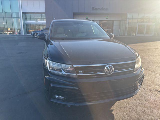 2020 Volkswagen Tiguan SE R-LINE BLACK