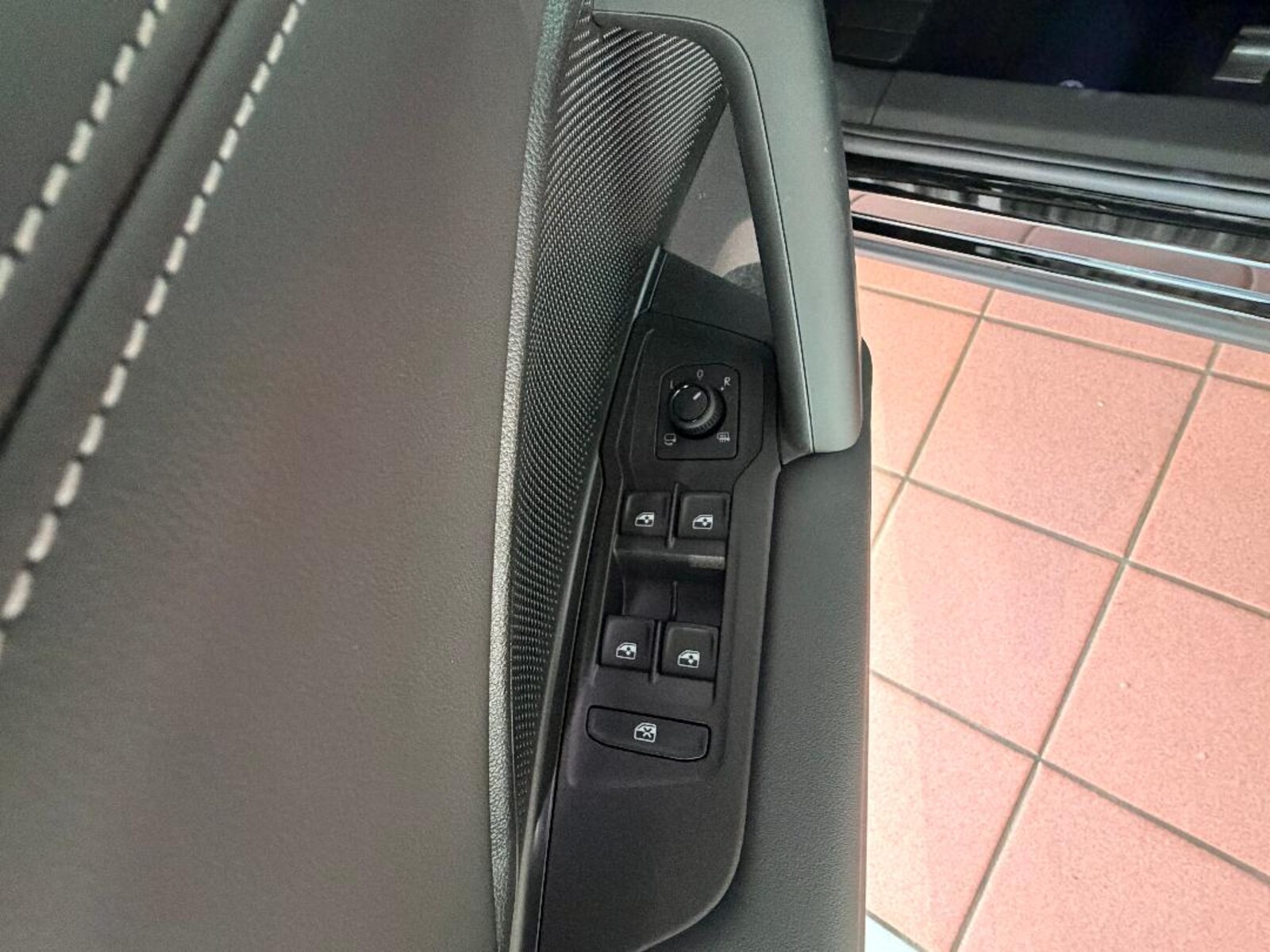 Volkswagen Tiguan – Bild 12