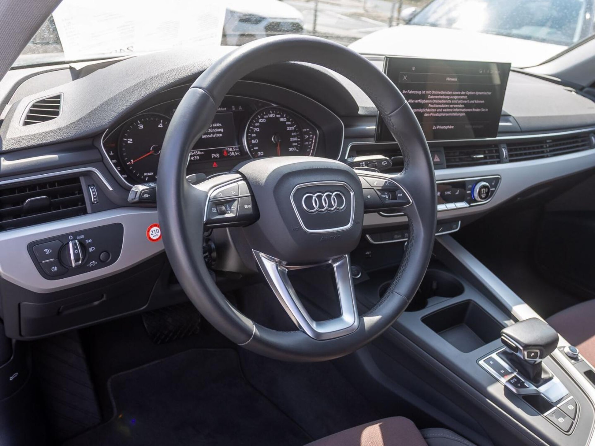 Audi A4 Avant Advanced