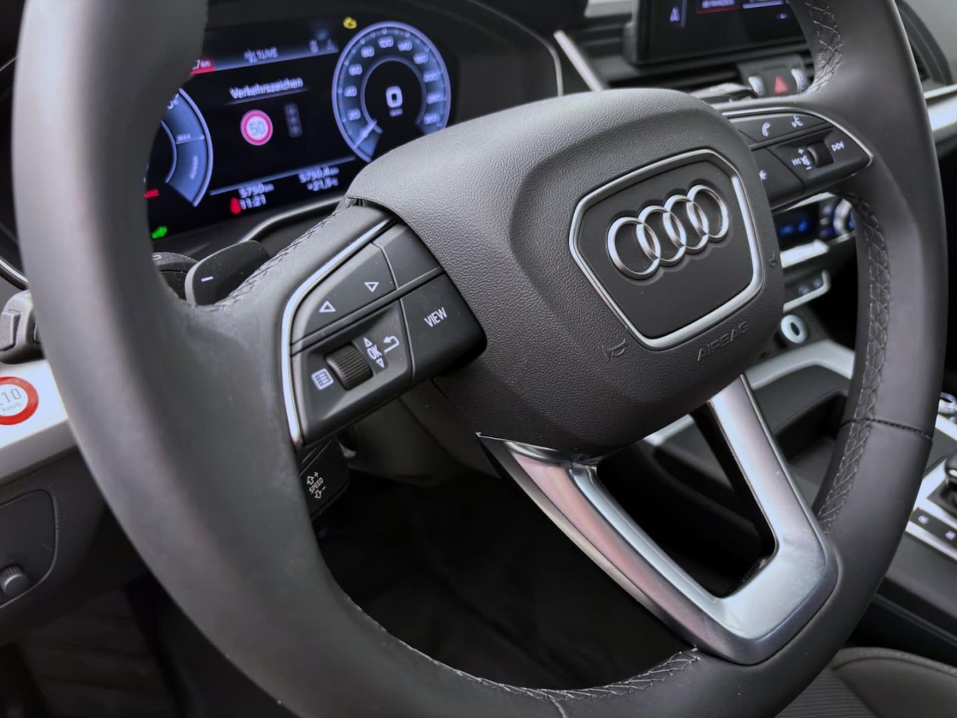 Audi Q5 TFSI e S line