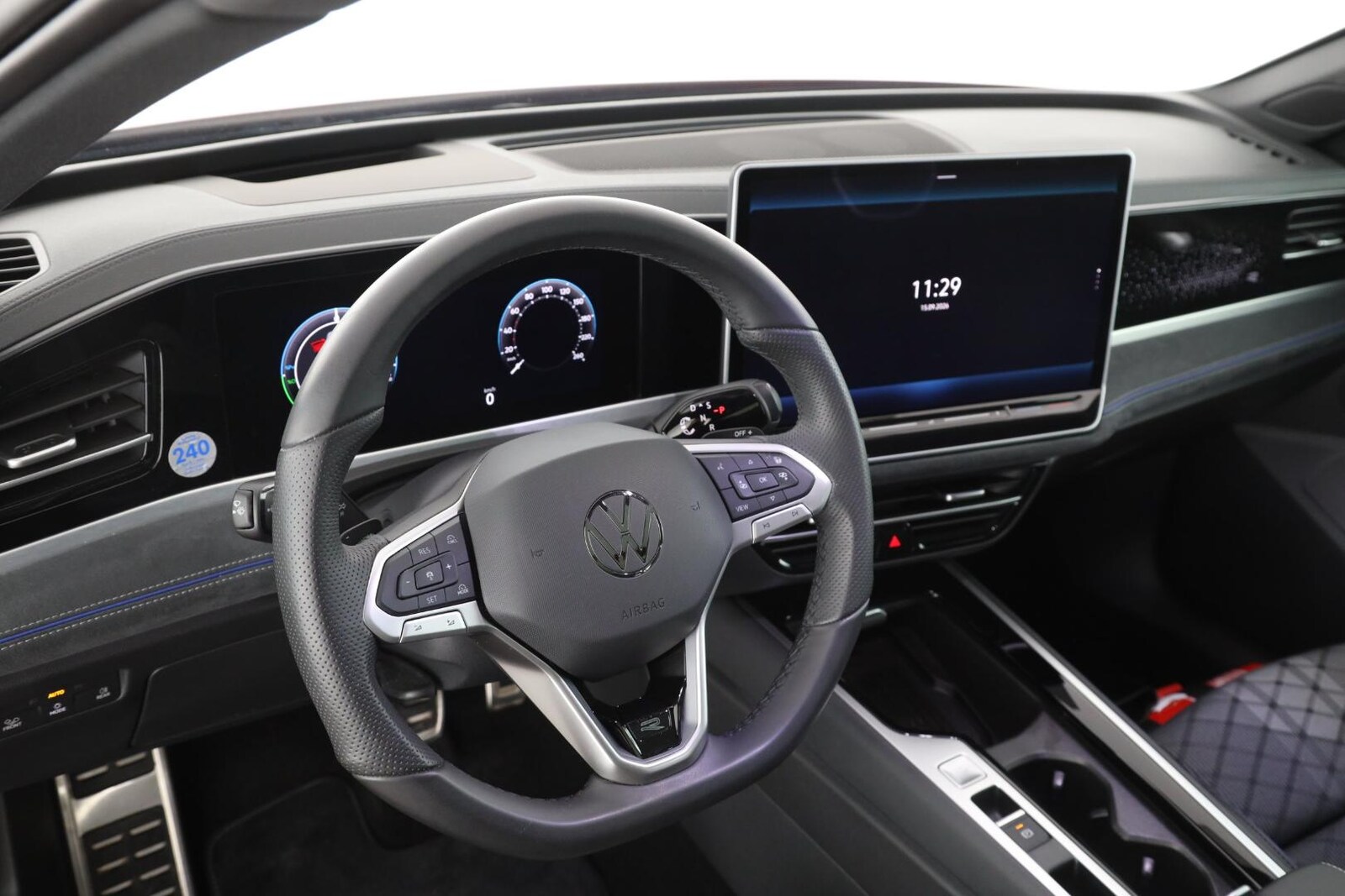 Volkswagen Passat – Bild 14