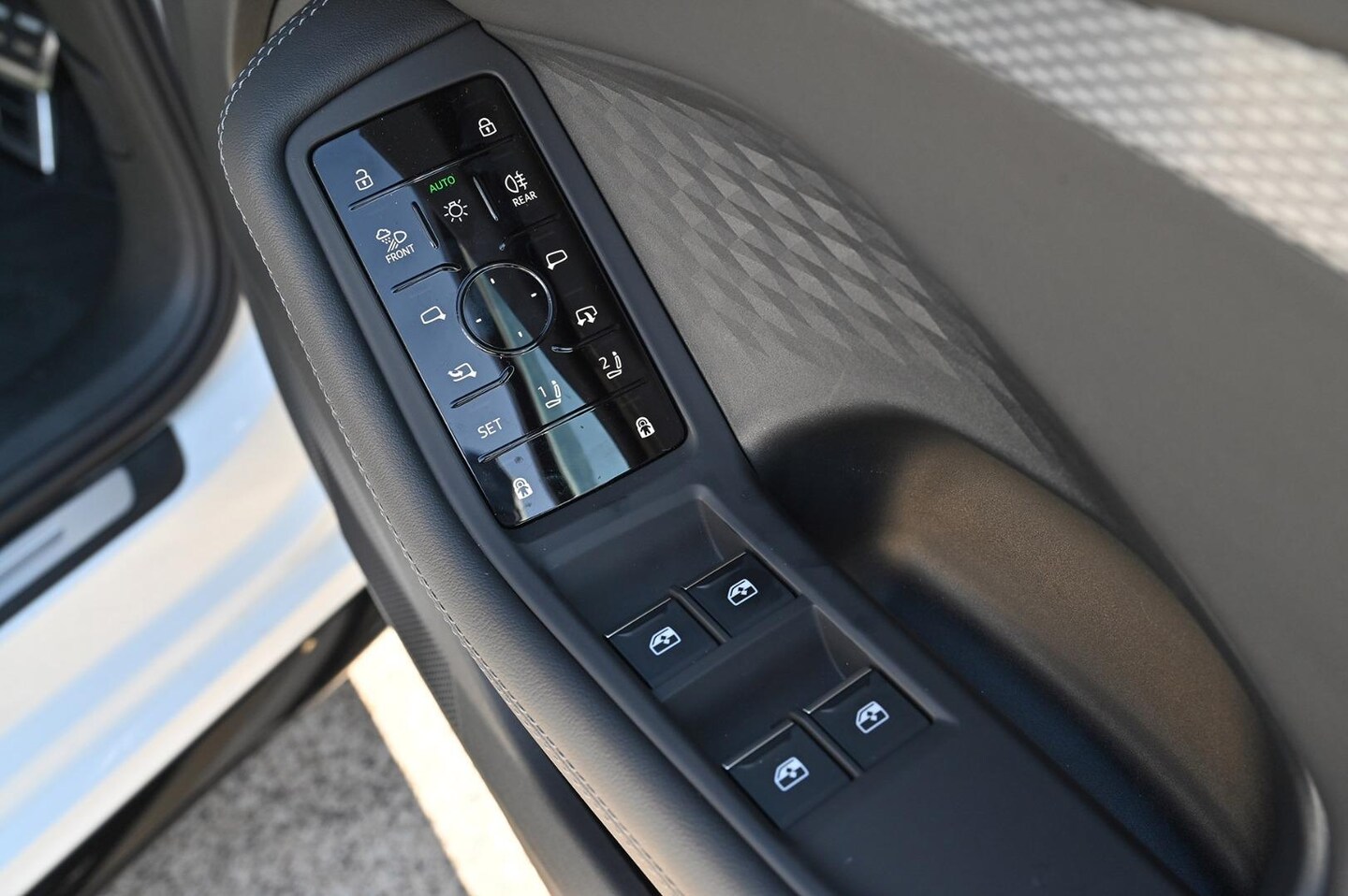 Image about Audi A5 Sedan TFSI e e-hybrid quattro 270 kW S tronic