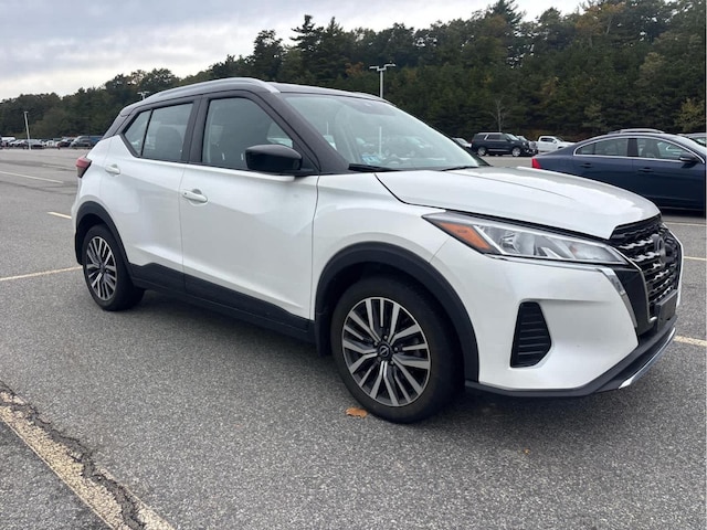 2023 Nissan Kicks