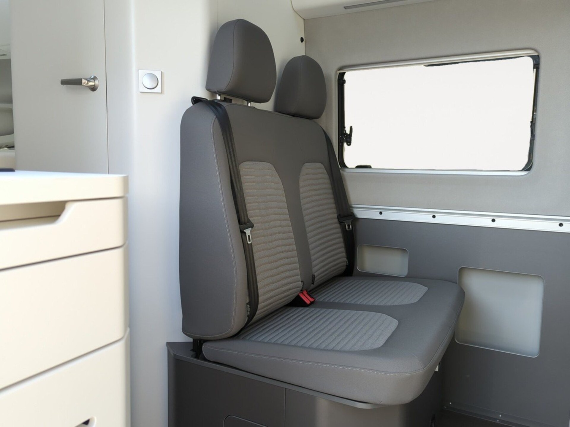 Volkswagen Grand California 600