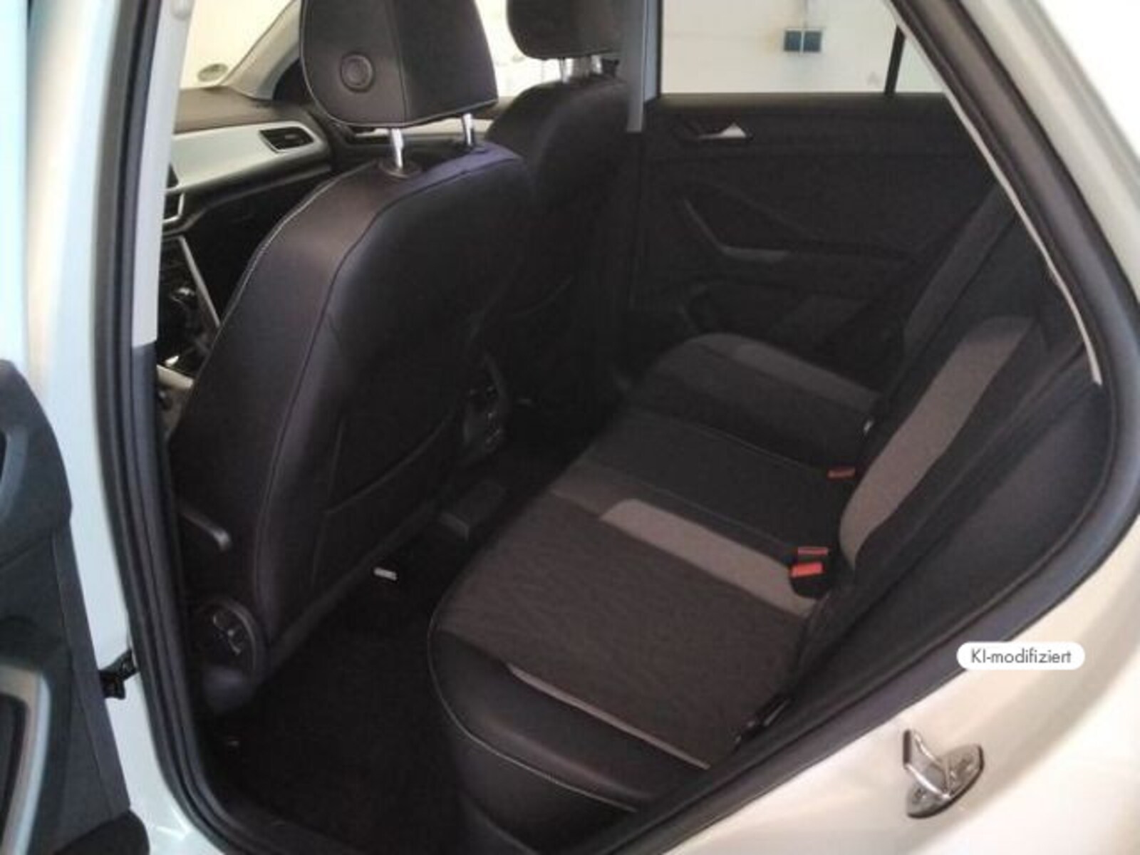 Volkswagen T-Roc – Bild 4