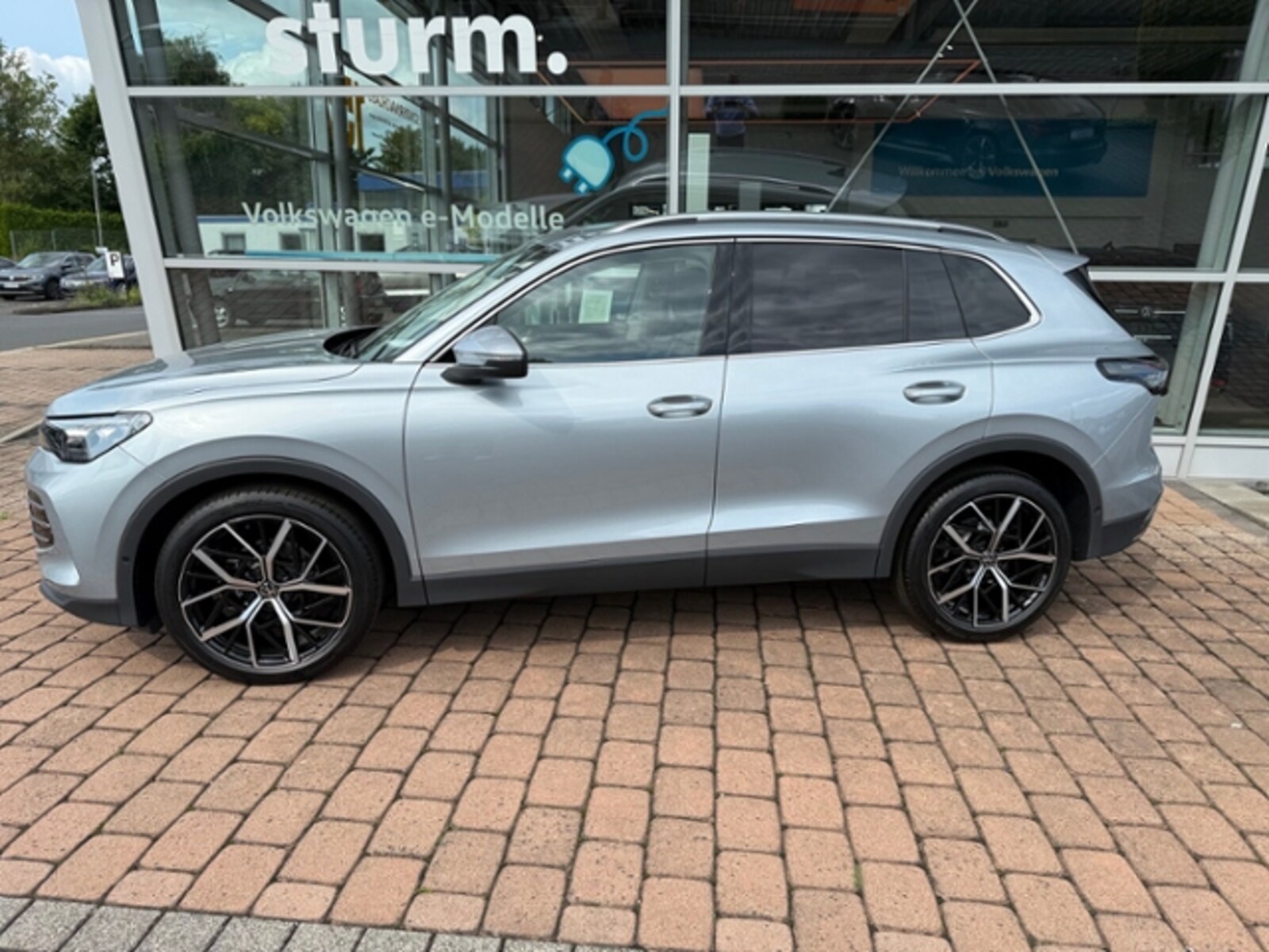 Volkswagen Tiguan – Bild 3