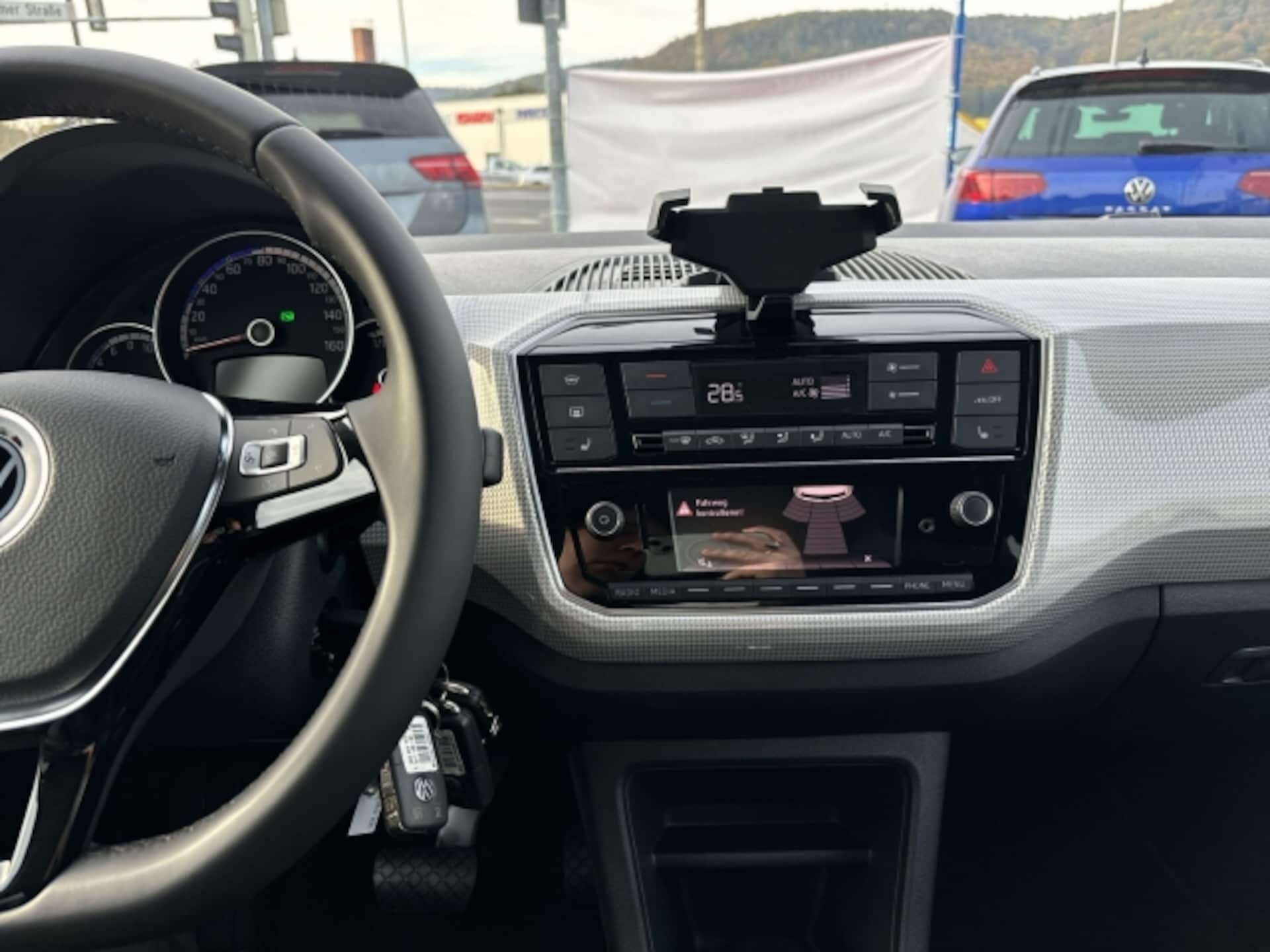 Volkswagen up! cup up!